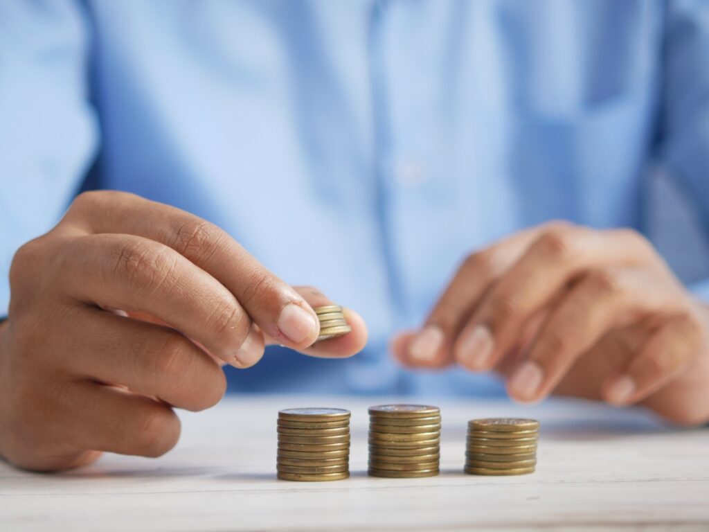 peníze, úspora peněz, jak ušetřit peníze