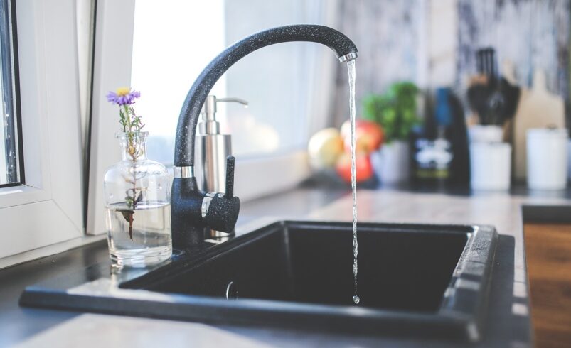 jak šetřit vodou v domácnosti