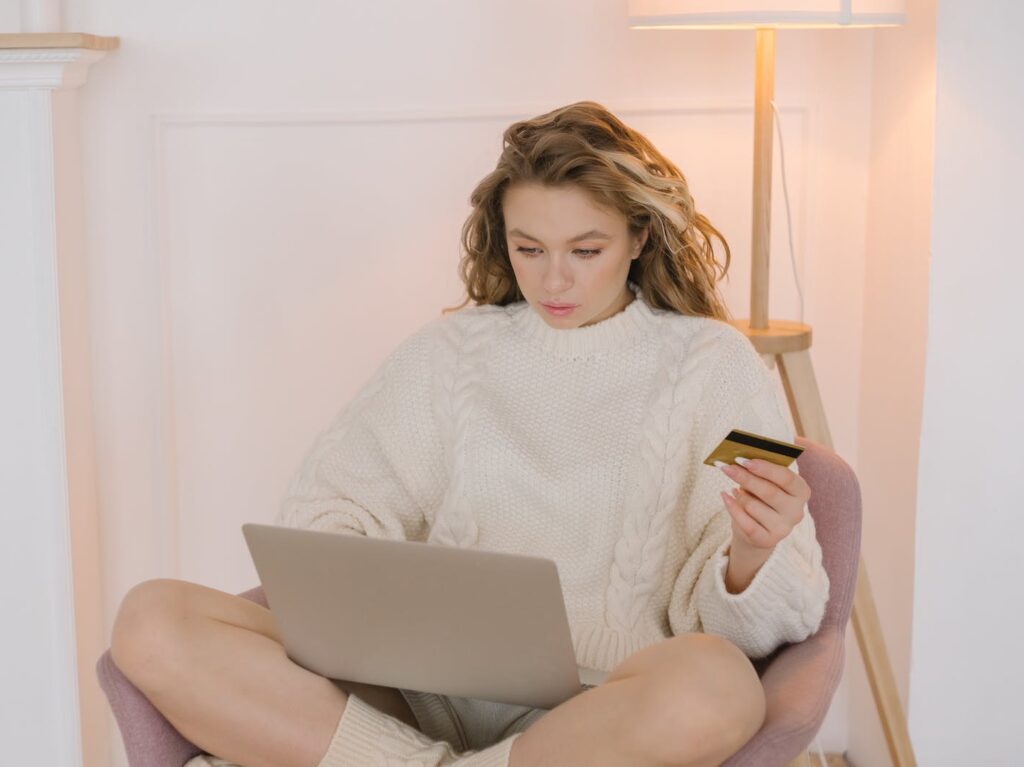 Gomez cz recenze, zkušenosti, podvod, rizikové e-shopy