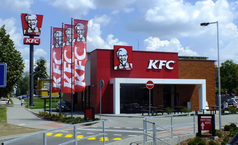 Problémy KFC neberou konce: Hygienici našli v Twisteru fekální bakterie, zákazník skončil v nemocnici