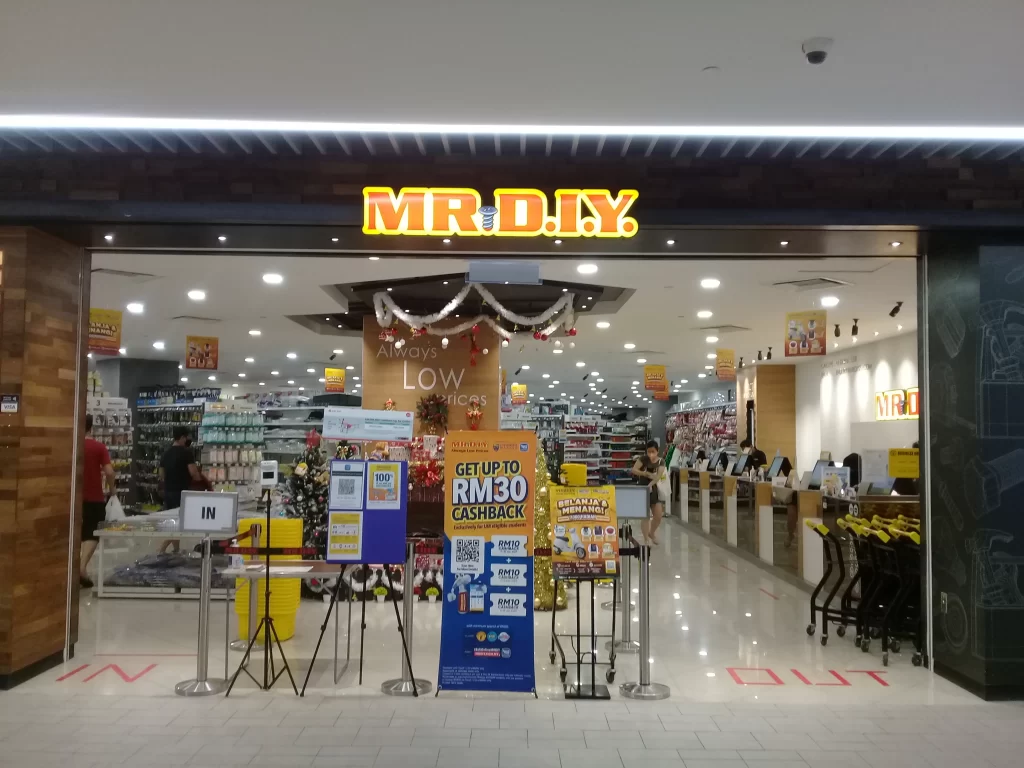 Řetězec MR. DIY