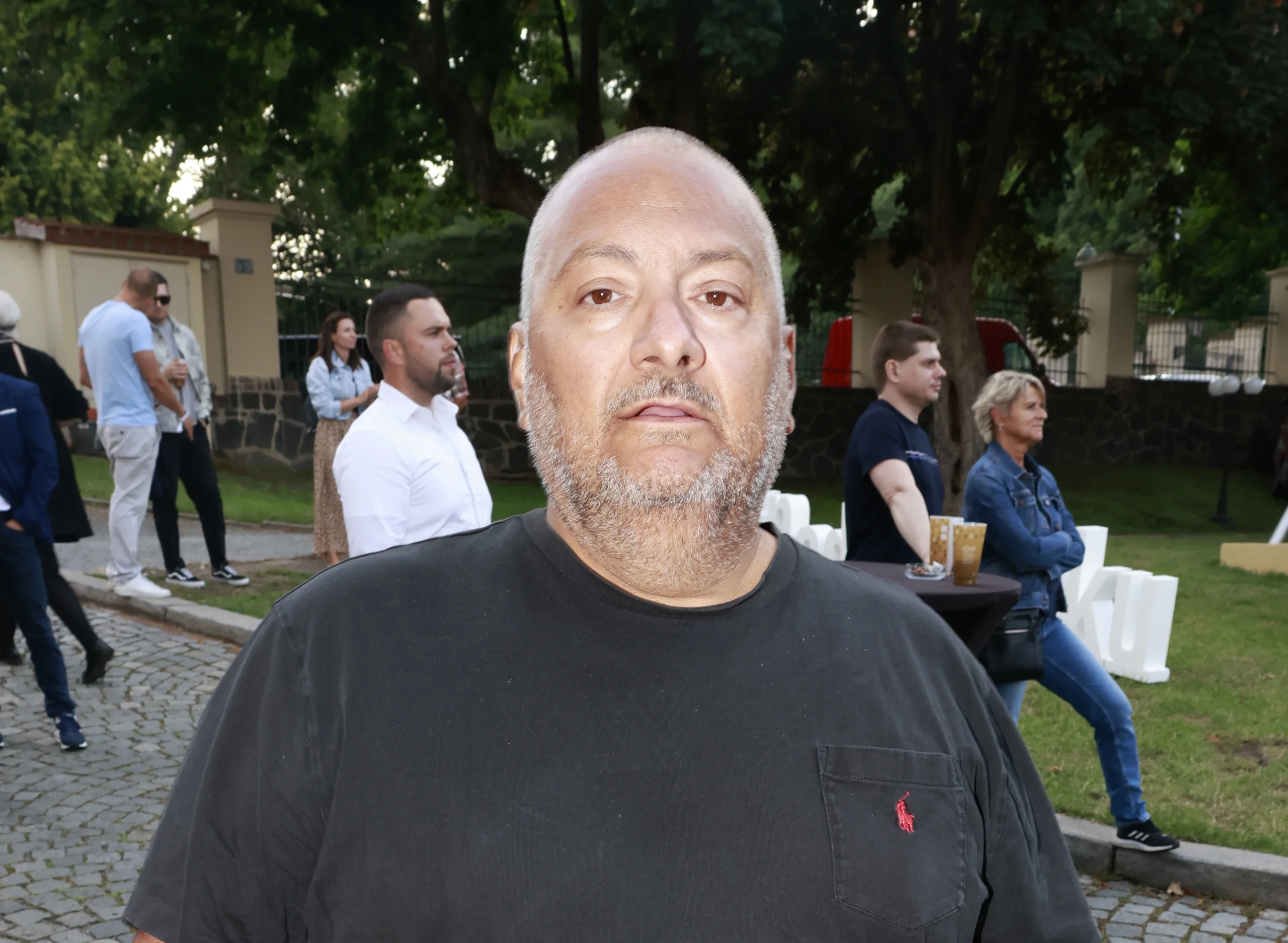 Na co zemřel Patrik Hezucký? Manželka Nikola prozradila, s jakou nemocí moderátor bojoval